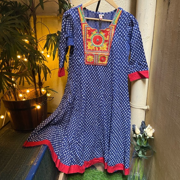 None Other - ANARKALI KURTA. Size - S